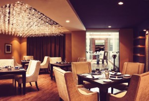 World On 44, Warwick Hotel