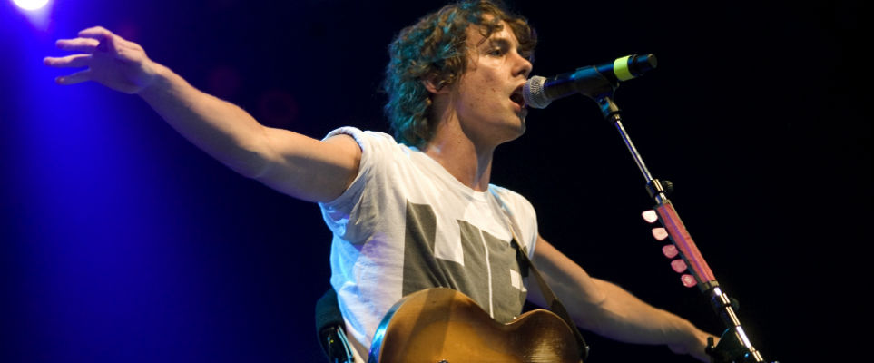 Johnny Borrell main