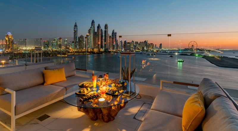 Penthouse outdoor terrace Dubai