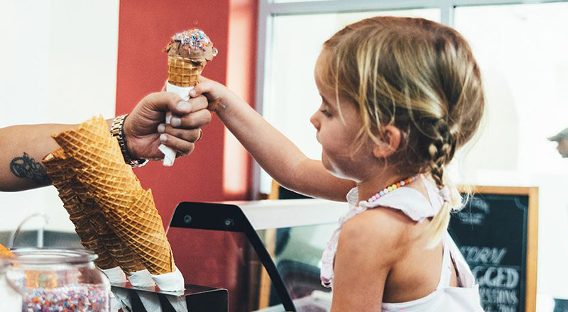 restaurants with kids play areas