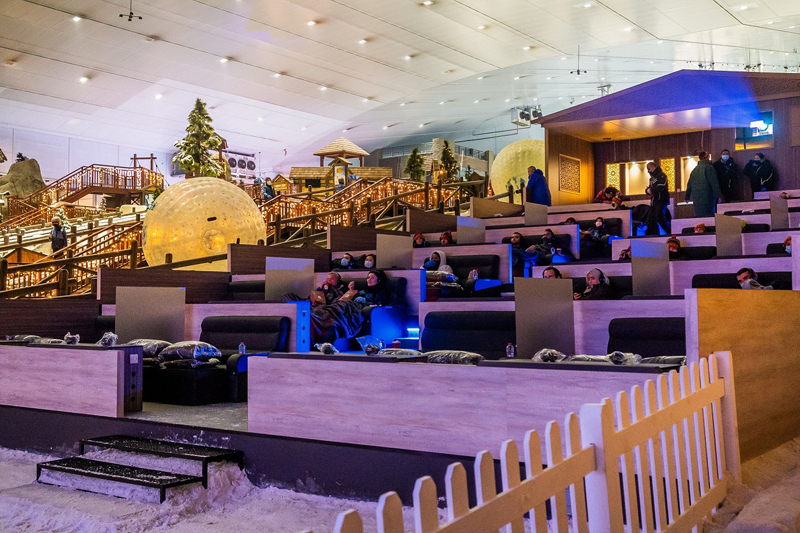 snow cinema ski dubai mall of emirates